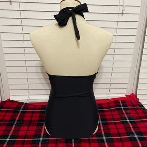 Womens one piece swimsuit size M